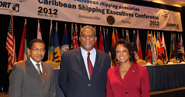 Jennifer meets with Carribbean Shipping Associaton to discuss export opportunities